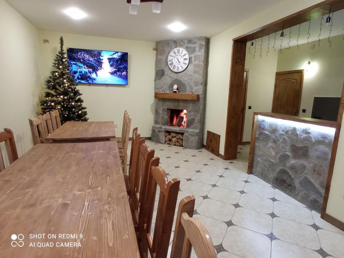 Кам'Яний Двір Mykulychyn Extérieur photo