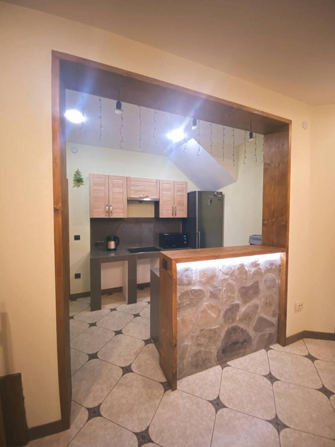 Кам'Яний Двір Mykulychyn Extérieur photo