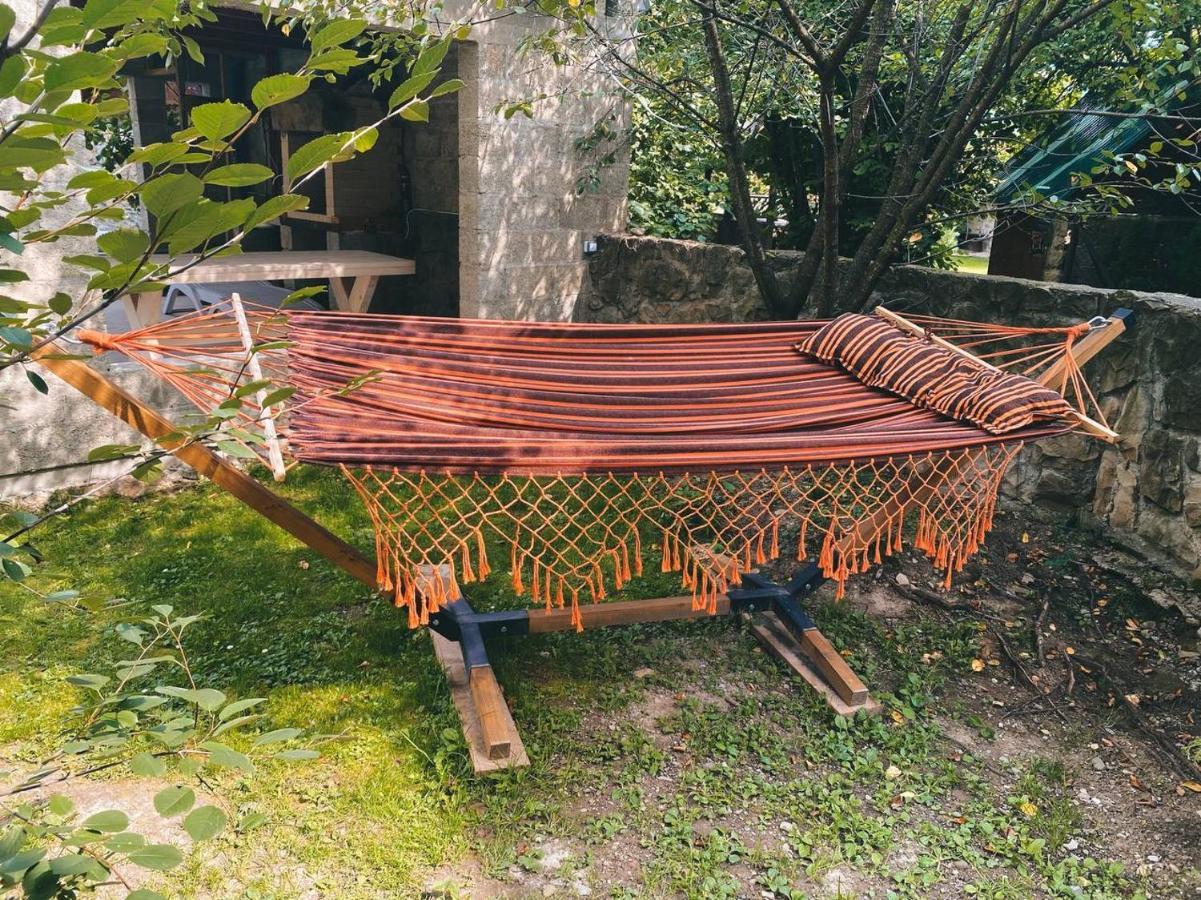 Кам'Яний Двір Mykulychyn Extérieur photo