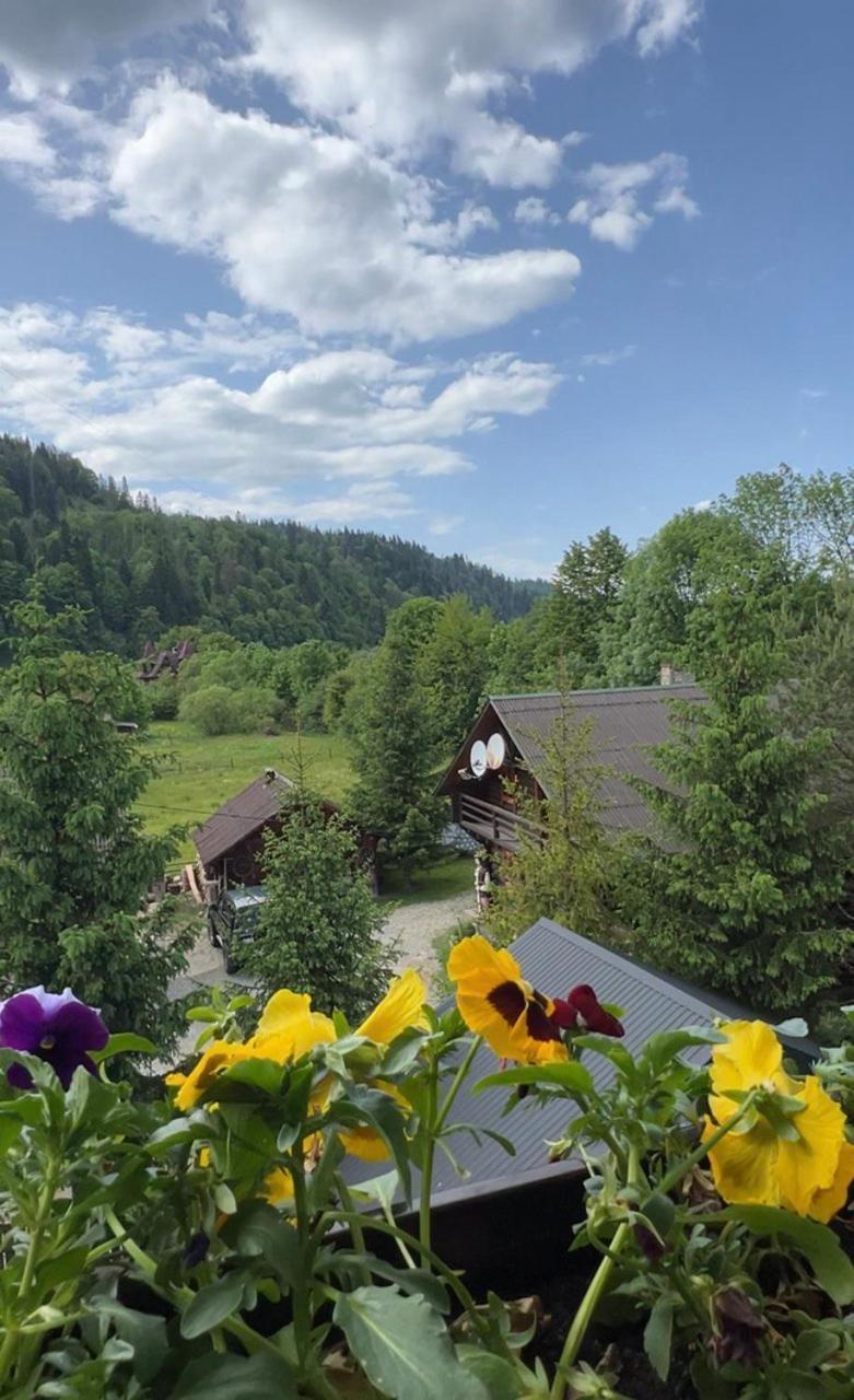 Кам'Яний Двір Mykulychyn Extérieur photo