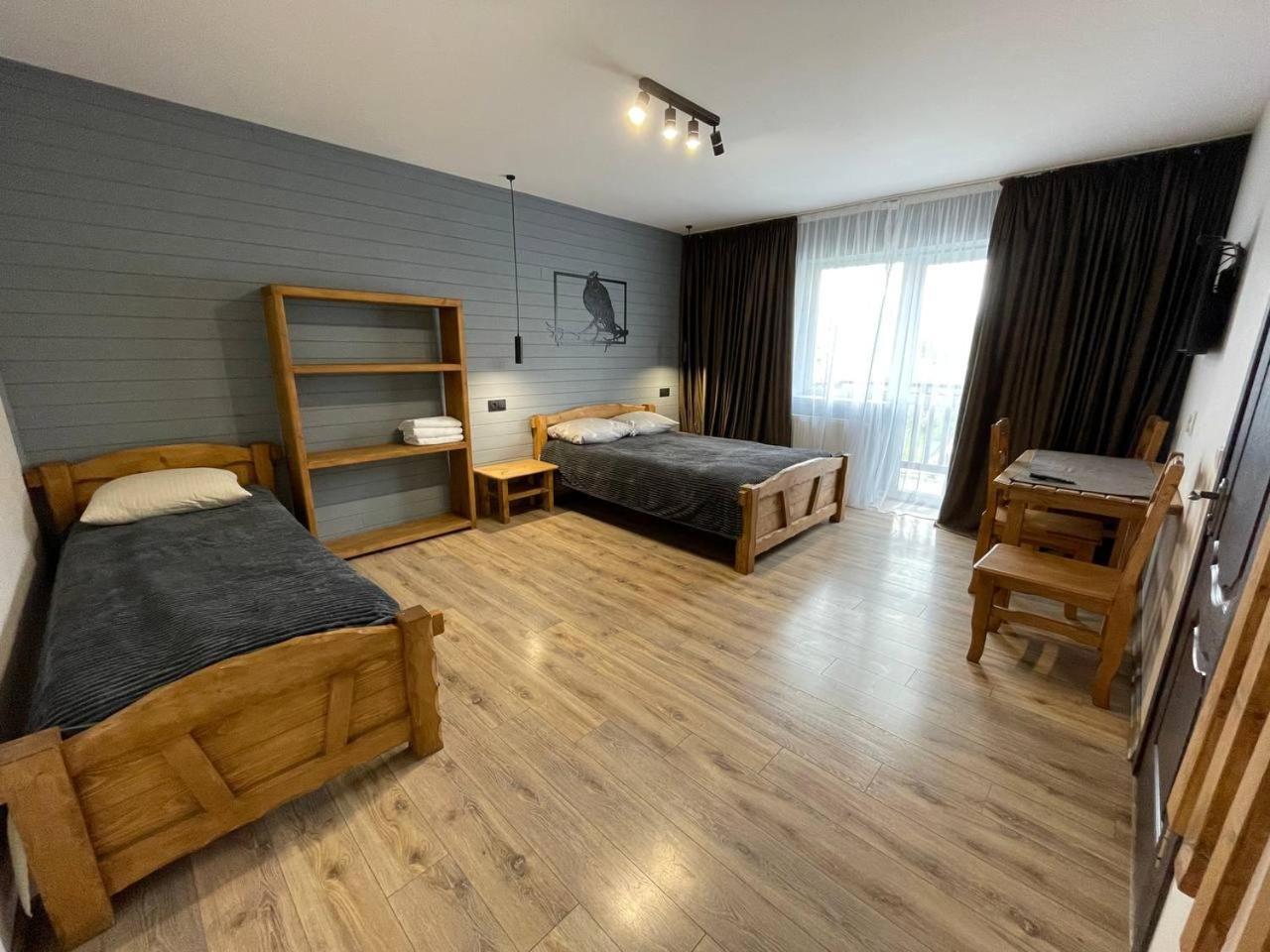 Кам'Яний Двір Mykulychyn Extérieur photo